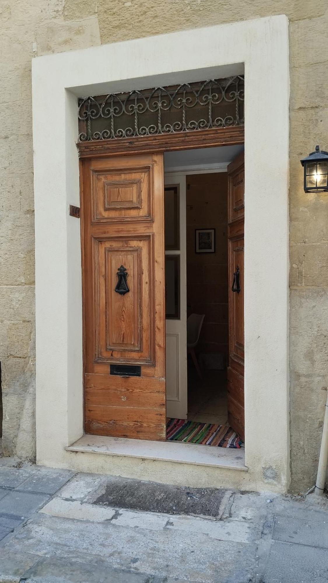 No. 101 In Valletta Dış mekan fotoğraf